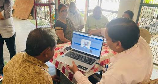 कानपुर देहात: वृद्धाश्रम में वरिष्ठ नागरिकों के लिए डिजिटल साक्षरता कार्यक्रम का आयोजन, साइबर सुरक्षा और डिजिटल सशक्तीकरण पर जोर